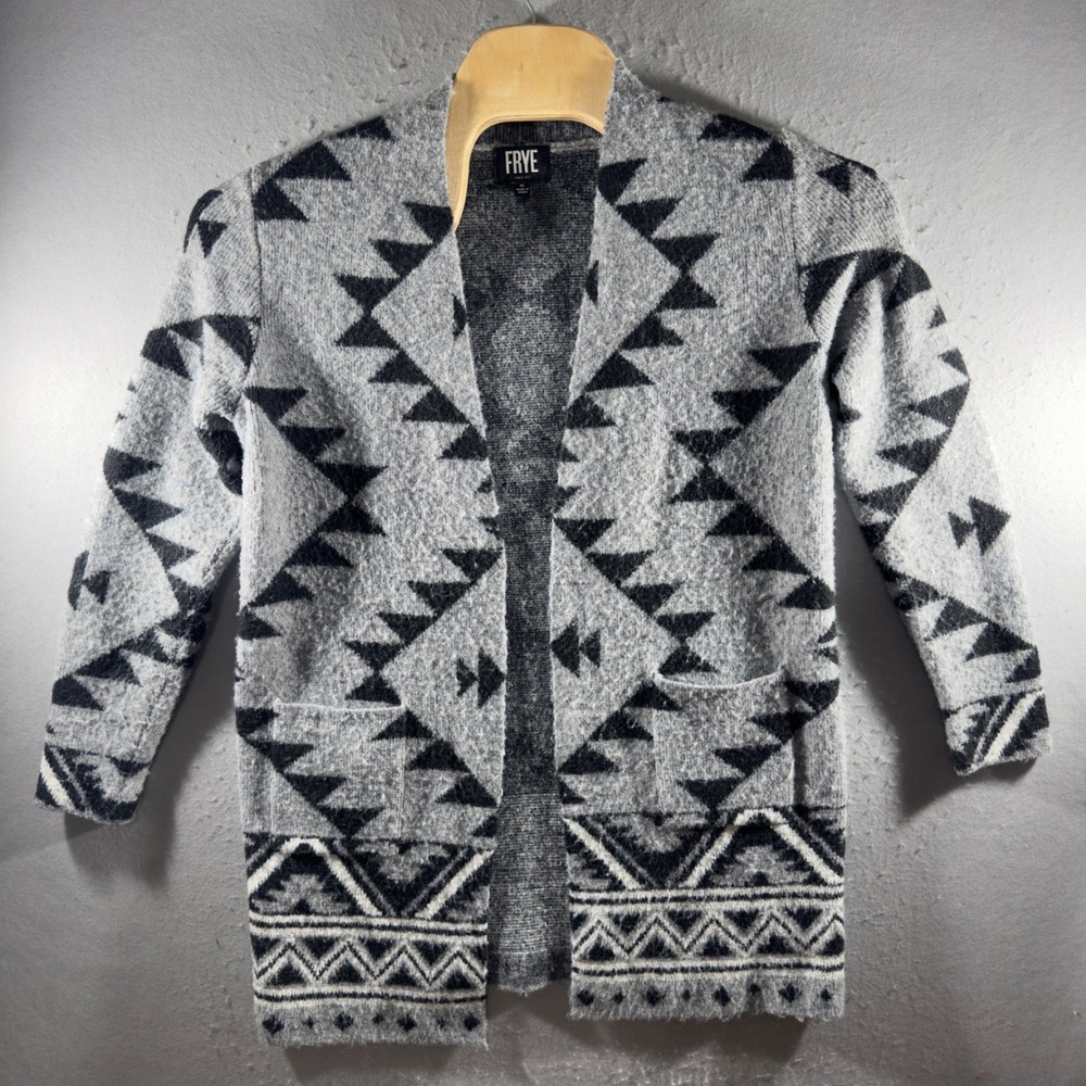 3175 | Frye Cardigan Sweater Women M Gray Aztec Open Front Pockets Southwestern